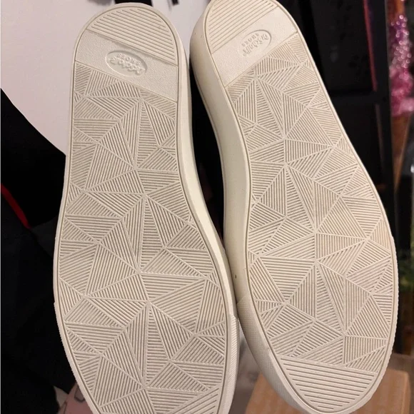 Dr. Scholl's Black Nova  Textured Slip-On Sneakers - Picture 3 of 4